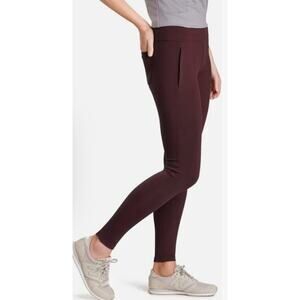 Kuhl Burgundy Harmony Jegging Pants with front and back pockets Size M
